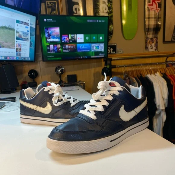 Nike Delta Force Low Men's Size 8.5 Navy Blue White ( 370543-411 ) - Picture 2 of 10